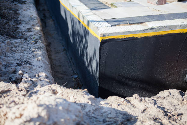 Professional Wet Basement Repair technician working in Boswell, IN